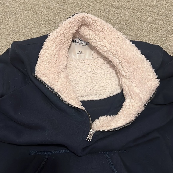 Hollister quarter zip Sherpa collar hoodie - Picture 6 of 6